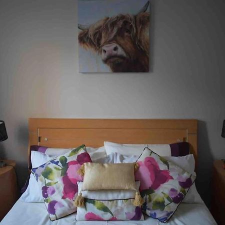 Immaculate Cosy Flat Next To Holyrood Park! Apartman Edinburgh Kültér fotó